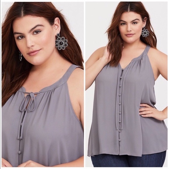 Torrid GREY GEORGETTE BUTTON-LOOP SEMI SHEER TANK TOP - Picture 1 of 9